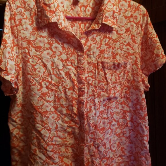blouse - Picture 1 of 1